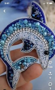 LEAF Design Handmade Seed Beads Embroidery Broches Custom Design Seed Bead and Embroidered Brooches - Product Image 6