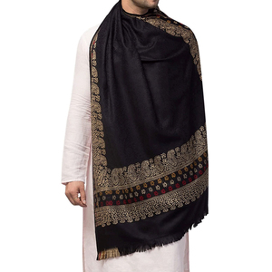 Latest Model Casual Plain Color Men Winter Shawl for Sale Best New Design Breathable Winter Shawl for Men's Shawl OEM Service - Product Image 3