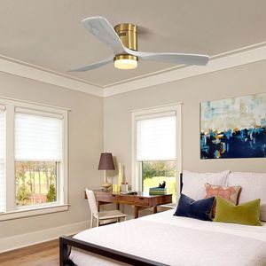 Ventilatore da Soffitto LED Decorativo da 52 Pollici con Luce LED Dimmerabile, Telecomando a 6 Velocità, 3 Pale in Legno Massello, Motore DC Reversibile per Soggiorno - Product Image 3