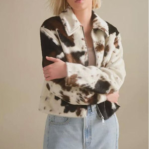 Chaqueta de Cuero de Vaca de Alta Calidad con Pelo, Acabado Natural, Material Suave y Duradero, Prenda Exterior Genuina y Elegante, Ideal para la Moda de Invierno - Product Image 1