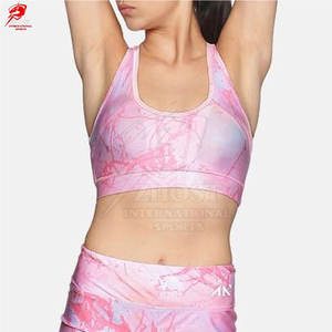 Sujetador deportivo elegante sin costuras con textura acanalada para ropa deportiva a la moda, colores sólidos, top de entrenamiento de yoga con efecto push-up. - Product Image 4