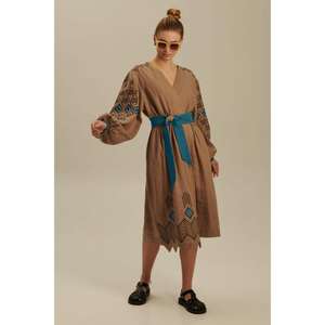 Kurti Largo Bohemio para Mujer, Color Marrón, Bordado, de Lino, Ecológico, Lavable, con Cinturón, de Manga Larga, al por Mayor - Product Image 4