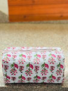 Floral Quilted Cotton Large Durable Water Resistant Zipper Hanging Vintage Cosmetic Bag <b>Makeup</b> Pouch for <b>Case</b> for Travel - Product Image 1