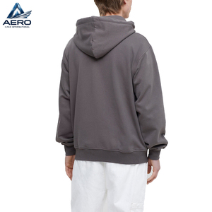 Vente en gros de sweats à capuche zippés pour hommes en polaire, avec broderie effet serviette, patchwork chenille et motif graphique lettré - Product Image 2