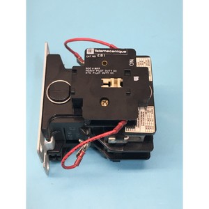 Contactor de Relé Telemecanique 2200 EB 2000EB430JA - Equipo y Piezas de Semiconductores de Confianza de Marca Global - Product Image 3