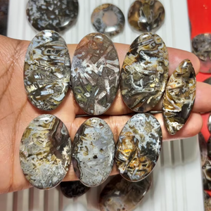 Cuarzo en bruto ovalado/en forma de pera, cabujón suelto hecho a mano, precio mayorista, piedra de joyería natural de buena calidad con juego de colores, pulido. - Product Image 3