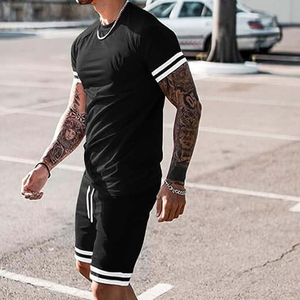 Conjunto de Verano para Hombre, Fabricante de Camisetas y Pantalones Cortos Cargo de 2 Piezas, Algodón Casual, OEM, Logotipo Personalizado, Venta al Por Mayor - Product Image 3