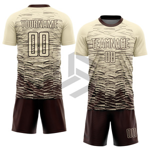 Camiseta de fútbol para hombre de alta calidad, 100% poliéster, para ropa deportiva, con impresión personalizada del nombre del equipo y colores. - Product Image 6
