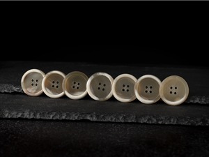 Natural Wholesale <b>Buffalo</b> <b>Horn</b> Finished Button Finished Colorful for Clothing Accessories High Quality - Product Image 6