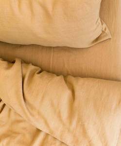 Parure de lit en coton moutarde avec fermeture boutonnée en noix de coco, housse de couette douce, comprenant 2 taies d'oreiller, option de taille de lit personnalisée - Product Image 3