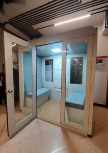 Cabina de Reuniones Insonorizada Compacta Más Vendida para Espacios Abiertos, Coworking y Oficinas Corporativas, Disponible para la Venta - Product Image 2