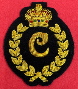 Parches Bordados a Mano con Hilo de Oro, Diseños Personalizados de Lujo, Insignias con el Alfabeto, para Chaquetas, Camisetas Polo, Sombreros - Product Image 3