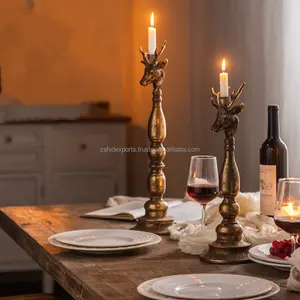 Bougeoir en métal de luxe moderne fait à la main avec un design artistique pour la décoration de la maison de Noël - Product Image 1