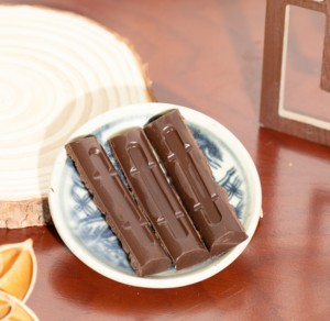 Barre de chocolat au nectar de noix de coco 58% cacao, chocolat noir pour des collations saines et boîte cadeau de chocolat en gros - Product Image 4