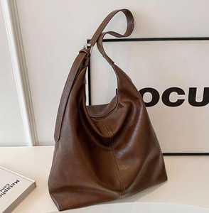 Bolso de Hombro de Cuero Hecho a Mano, Bolso Bandolera Moderno para Mujer - Product Image 2