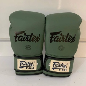 Gants de boxe Fairtex en cuir PU de qualité supérieure, antidérapants, imperméables, avec fermeture auto-agrippante réglable au poignet, prix de gros RTS AS-BG-5070 - Product Image 1