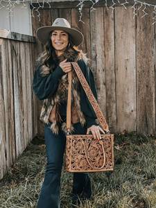Handcrafted <b>Tooled</b> Stylish Casual Genuine <b>Leather</b> Shoulder Bag Women Unique Western Floral Carved Fashionable Crossbody Bags set - Product Image 3