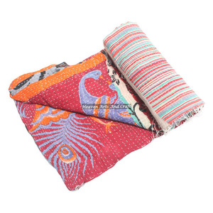 Vintage Kantha <b>Quilt</b>, Hand Stitching Reversible Wholesale Lot Indian Reversible Hand Stitched Heavy <b>Throw</b> Old Sari Blanket Patch - Product Image 4