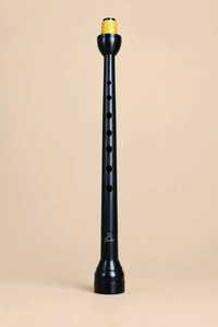Chanter de bagpipe en polyéthylène de haute qualité, conçu pour la performance, offrant un son cohérent et une durabilité accrue. - Product Image 3