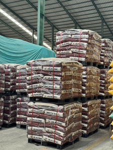 Nouvelle Récolte 2026 Riz Blanc Glutineux à Grains Longs du Vietnam Séché et Doux, Processus Miller Villaconic, Mme Jenny Doan - Product Image 4