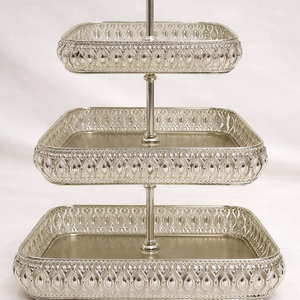 Support à gâteau de mariage en argent allemand, style luxueux - Product Image 1