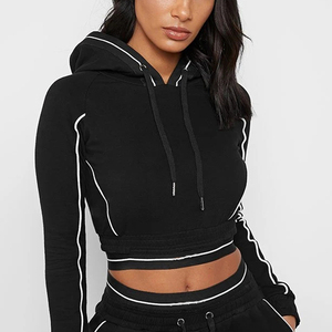Ensemble de survêtement pour femme en velours brodé personnalisé, sweat à capuche et pantalon de jogging 2026 - Product Image 4