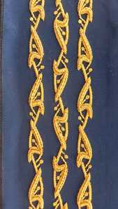 Patchs triangulaires brodés à la main en feutre non tissé noir avec motif croix jaune, à coudre sur les sacs - Product Image 6
