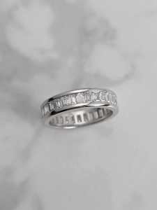 Bague en argent 925 avec diamant baguette, alliance de mariage en moissanite, bague cocktail unisexe, bijoux personnalisés, bague en platine avec diamant taille baguette - Product Image 1