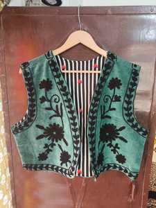 Premium Velvet Cotton Suzani Embroidered Short Breathable Vest <b>Coat</b> for <b>Women</b> Handmade Boho Floral <b>Sleeveless</b> - Product Image 1