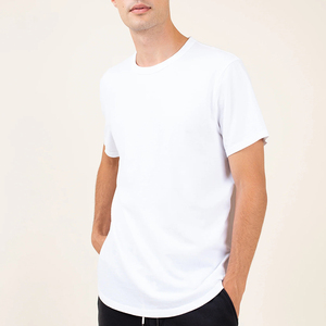 T-shirt col en V pour homme, coupe ajustée, décontracté, léger, en coton doux, mode estivale, élégant, basique, confortable pour tous les jours - Product Image 2