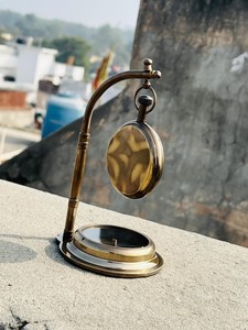Reloj de Escritorio Vintage de Latón con Base de Madera, Reloj de Mesa Náutico Antiguo para Decoración del Hogar u Oficina, Fabricante Mayorista, Suministro OEM - Product Image 3
