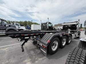 Tracteur routier diesel 6x4 à charge lourde, camion semi-remorque robuste pour la logistique industrielle et le transport routier de marchandises - Product Image 2
