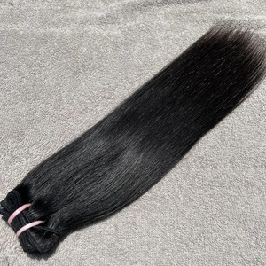 Lots de Cheveux Humains Bruts Non Traités Doublement Étirés à Pointes Épaisses Très Demandés pour la Production Professionnelle de Perruques – En Vente - Product Image 2