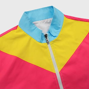 Chándal cortavientos para mujer, conjunto deportivo moderno que ofrece transpirabilidad y un diseño para apoyar las sesiones de entrenamiento y actividades al aire libre. - Product Image 5