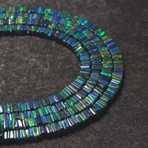 Perles d'opale noire Heishi, opale d'Éthiopie naturelle, forme carrée, perles percées, taille 4-5 mm, pour collier ou bracelet, HASNAIN GEMS - Product Image 5