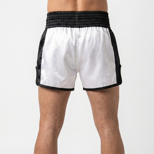Shorts de boxe MMA avec logo personnalisé, service OEM, shorts MMA pour hommes très demandés, nouvelle arrivée, shorts de Muay Thai en vente en ligne - Product Image 3