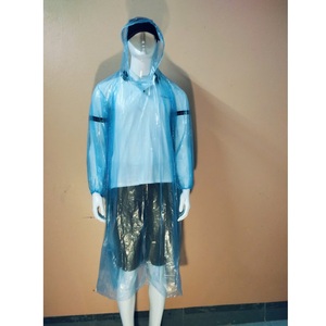 เสื้อกันฝนพลาสติกแบบใช้ครั้งเดียวทิ้ง สีสันสดใส ขายส่ง ยอดนิยม สำหรับ 1 คน ผลิตจากพลาสติก PE  ขั้นต่ำในการสั่งซื้อน้อย ผลิตในเวียดนาม - Product Image 3