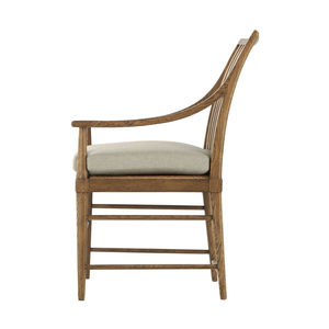 Chaise de salle à manger en bois de style farmhouse NAM HAI avec accoudoirs, pieds en chêne durable, personnalisable pour hôtel et usage domestique - Product Image 3