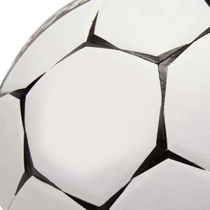 Ballon de football de haute qualité pour les sports professionnels et les séances d'entraînement quotidiennes - Product Image 4