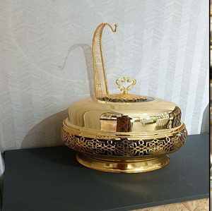 Majestic gold soup tureen with a lattice-patterned base and <b>heart</b>-shaped handle. Available at wholesale prices. - Product Image 1