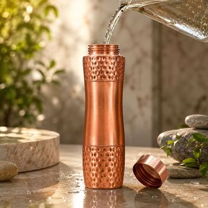 Botella de Cobre Martillado de Doble Capa para Almacenamiento de Agua, a Prueba de Fugas e Ideal para una Hidratación Diaria Saludable, Compre Directamente del Proveedor - Product Image 1