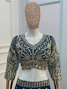 Lehenga Choli de luxe en soie bleu paon, avec broderie lourde en Zari argenté et sequins, Ghagra Choli évasé et Dupatta, pour mariage indien - Product Image 3