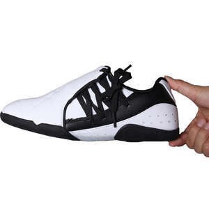 Chaussures de Taekwondo Woosung, confortables et élégantes - Product Image 3