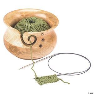Bol à fil en bois rond au design simple, support pour tricot et crochet avec découpe - Product Image 4
