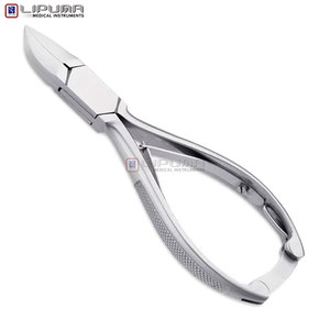 Stainless Steel Nail Clipper Easy Safe Nail Trimming in Cheap Price With Custom Logo Design - Product Image 4