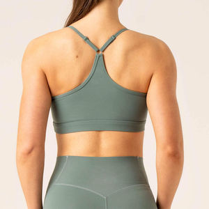 Soutien-gorge de sport pour femme en promotion – Haute qualité, extensible dans 4 directions, respirant, écologique, élasticité moyenne, XS personnalisable à l'avant - Product Image 2