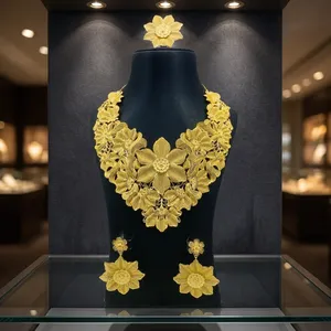 Parure de bijoux tendance et élégante pour femme : Collier long 18 pouces avec pendentif boîte à fleurs, boucles d'oreilles et bagues en laiton plaqué or 18 carats - Product Image 5