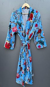 เสื้อคลุมกำมะหยี่พิมพ์ลายสวยงามแบบยูนิเซ็กซ์  ใส่ได้สองด้าน  ฟรีไซส์ แขนยาว  ผ้าฝ้าย  พร้อมเข็มขัด  กระเป๋าตกแต่ง  สำหรับฤดูหนาว - Product Image 1