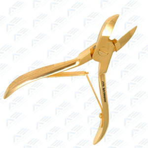 Venta al por mayor de calidad superior totalmente chapado en oro pinzas de acero inoxidable cortaúñas de alta resistencia para manicura profesional - Product Image 2