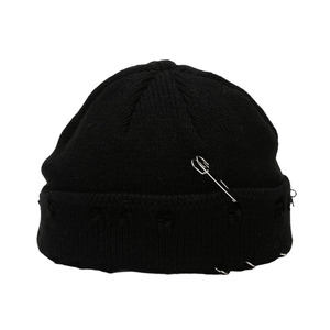 Gorro de punto rasgado estilo Y2K para hombre, con broche de seguridad y anillo metálico, gorro tipo calavera unisex, estilo urbano, hip hop, grunge, moda. - Product Image 6